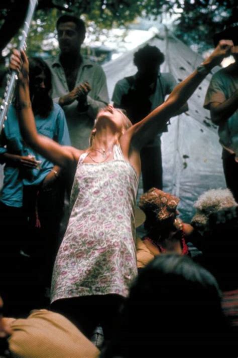 woodstock nsfw|69 Wild Woodstock Photos Thatll Transport You To The Summer。